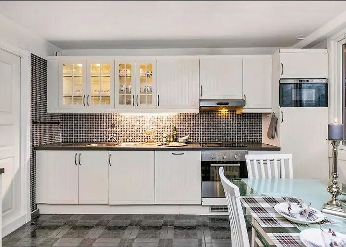 ***upscale***city Center* Pensionat